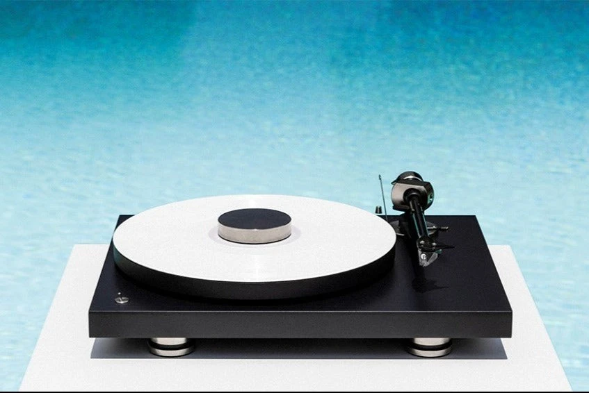 Pro-Ject Debut PRO Turntable 9 Pro-Ject Debut PRO Turntable - Image 7