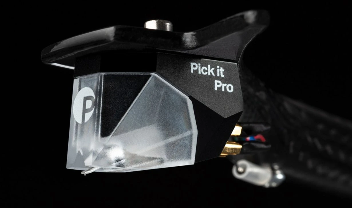 Pro-Ject Debut PRO Turntable 7 Pro-Ject Debut PRO Turntable - Image 5