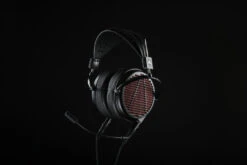 Audeze LCD-GX Audiophile Gaming Headphones 12 Audeze LCD-GX Audiophile Gaming Headphones -Electronic Audio Store LCD GX Hanging3Q Dark 1024x683 1