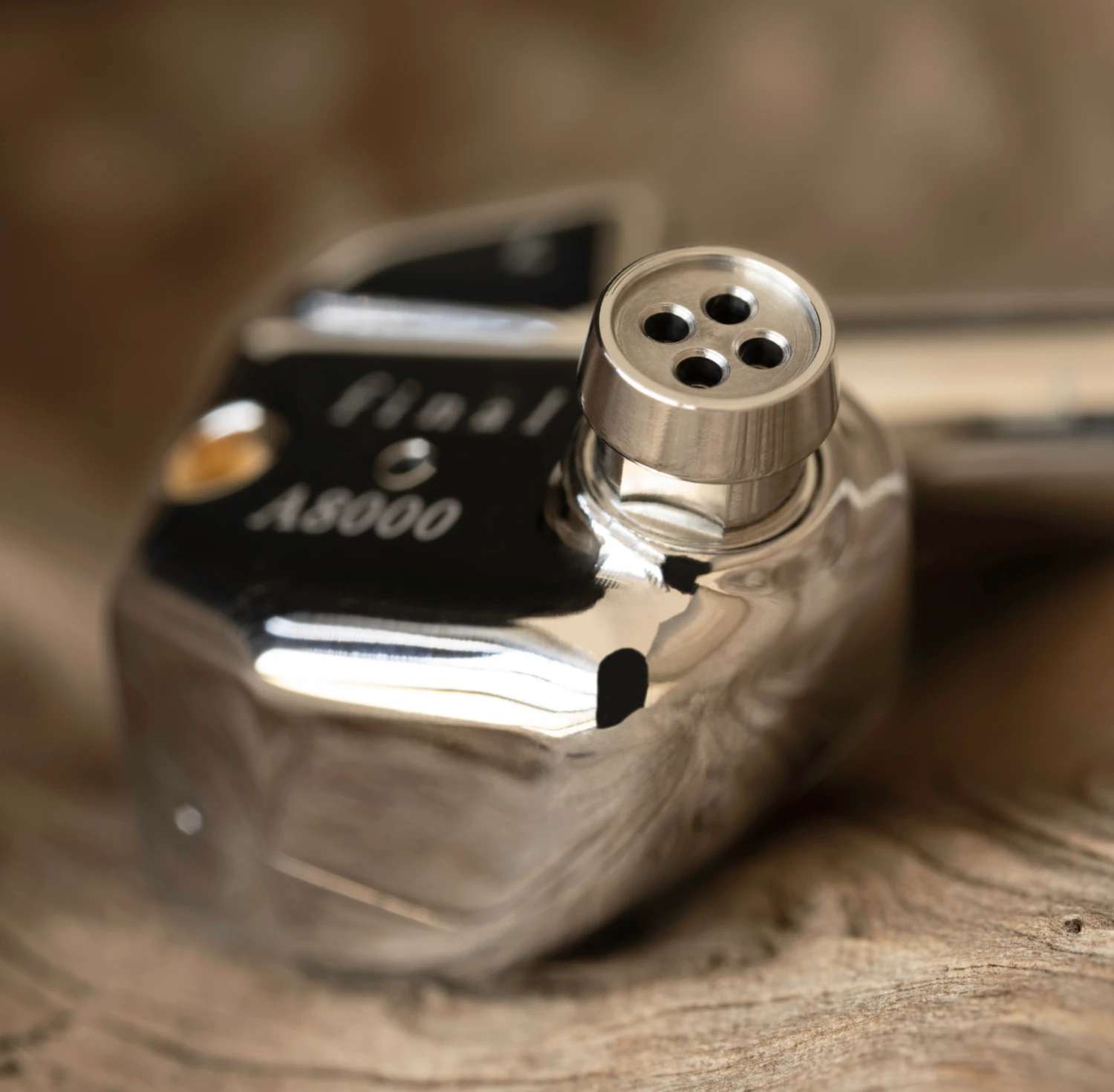 Final Aucdio A8000 Stainless Steel - Pure Beryllium Drive Earphones 7 Final Aucdio A8000 Stainless Steel - Pure Beryllium Drive Earphones - Image 5